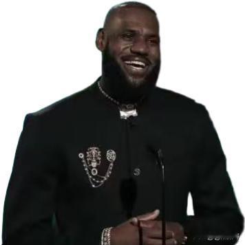 詹姆斯！生涯拿到4次常规赛MVP，4次拿到总决赛MVP，【日后想再拿到这2项荣誉