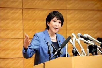 进入2026年以来，高市早苗愈发张狂，她大力推行“右翼政策”，通过各种错误手段为