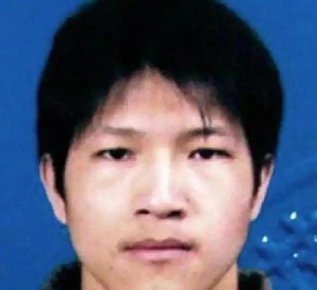 16岁考上高考状元风光无限，后来却因抢银行被判刑十年，谁料出狱后他埋头苦读，又再