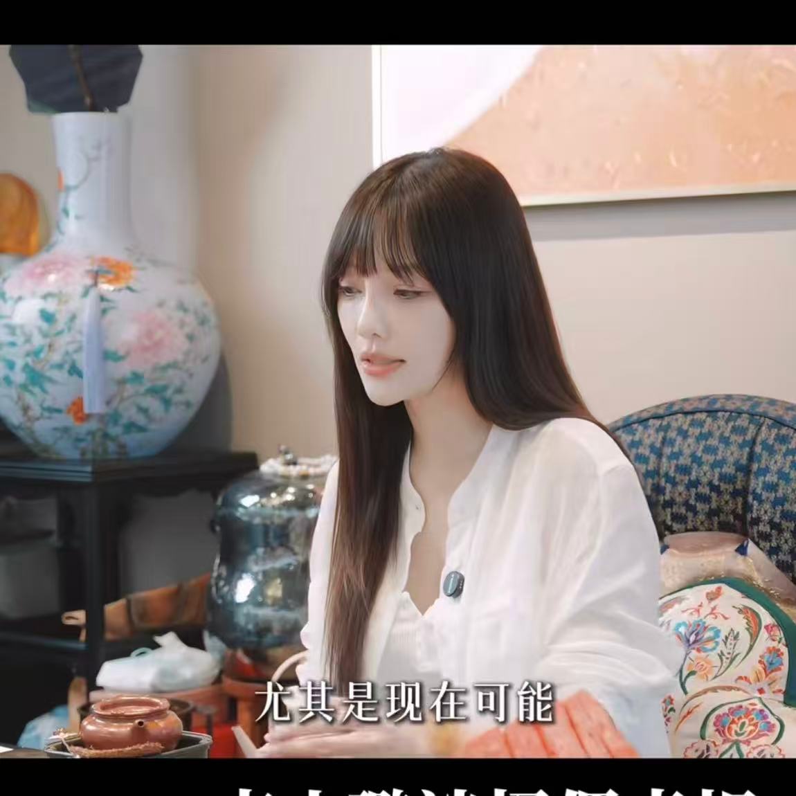 贾乃亮离婚时间贾乃亮一直很少在网上争辩过往，把所有温柔耐心都留给甜馨，尽可能降低