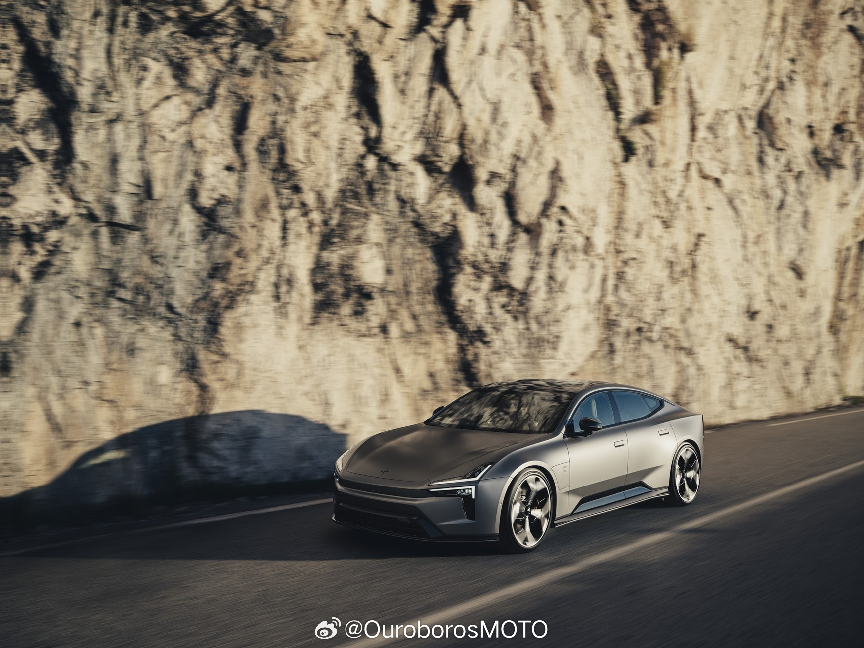 真好看啊，国内应该一时是不会来了极星5polestar5 ​​​​