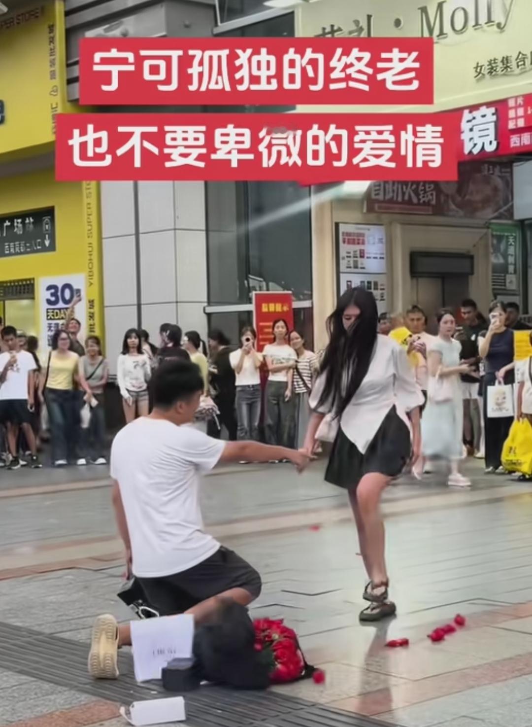 这般卑微的爱情，真的值得坚持下去吗
 
不知道从什么时候开始，在一段感情里，习惯