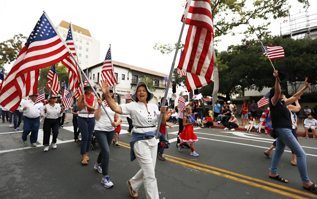 美国要迎来独立250周年了，说白了就是过250岁大寿，本来是举国同庆的好日子，可