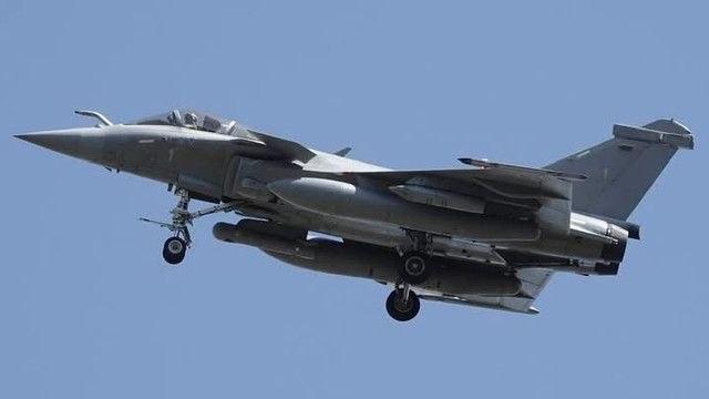 参与中东战事后，法国军方发现一个现实问题：用一枚70万欧元的“米卡”导弹去打一架