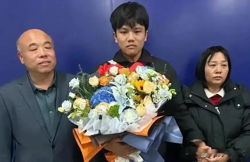 解清帅是回来了，可还有多少被人贩子拐卖的孩子还流落他乡，被隐瞒真相。

关于被拐