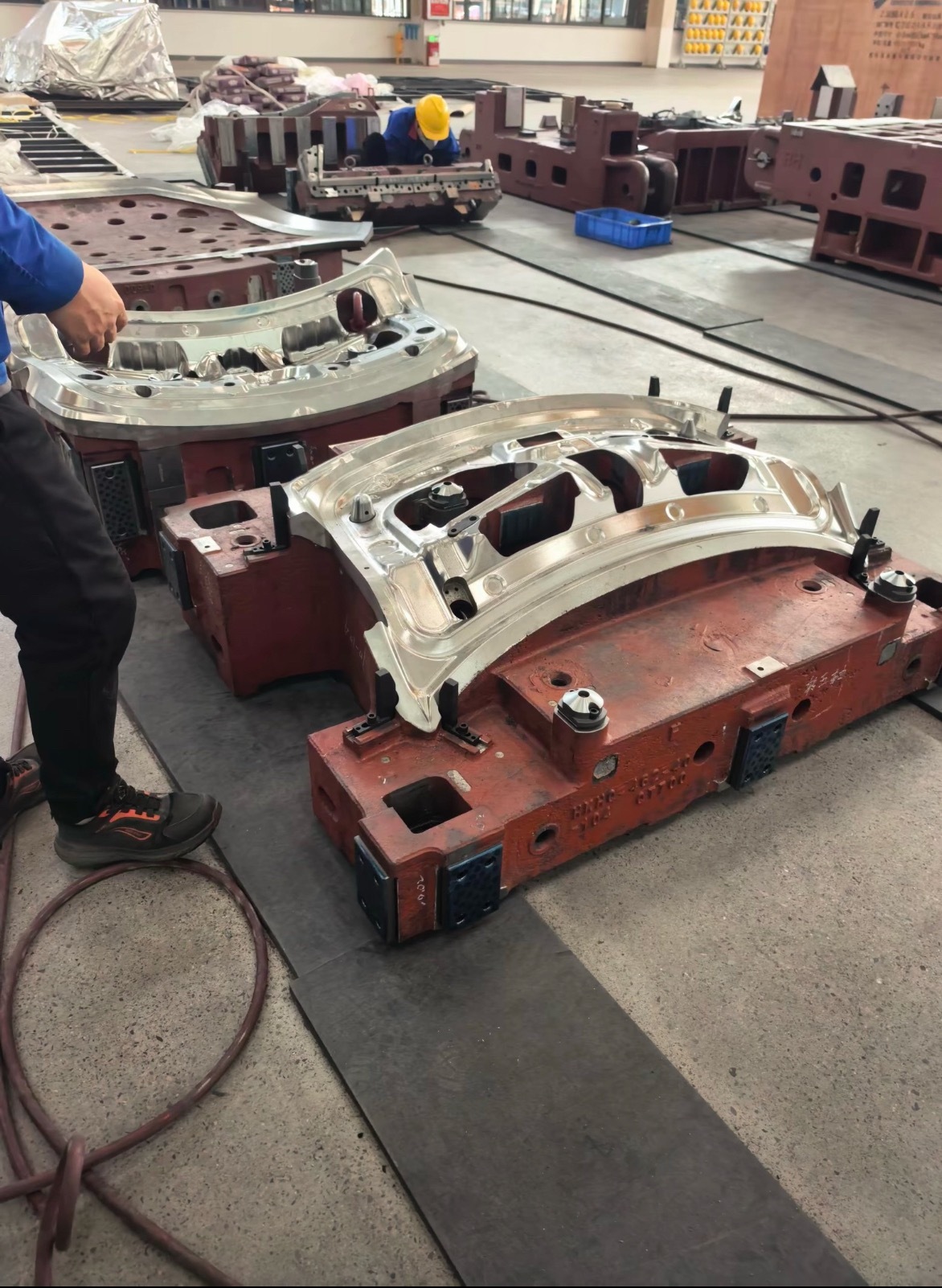 9000多工资的日常工作。 