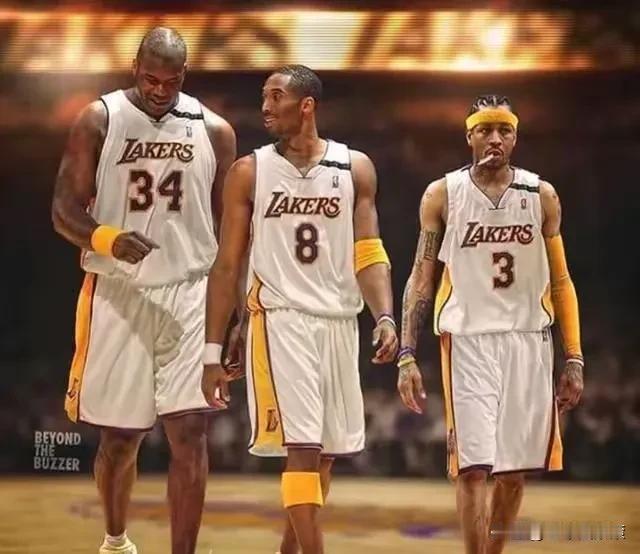 这三位大佬，如果在同一支球队！

那NBA绝对会疯狂！

因为艾弗森能引领时尚，