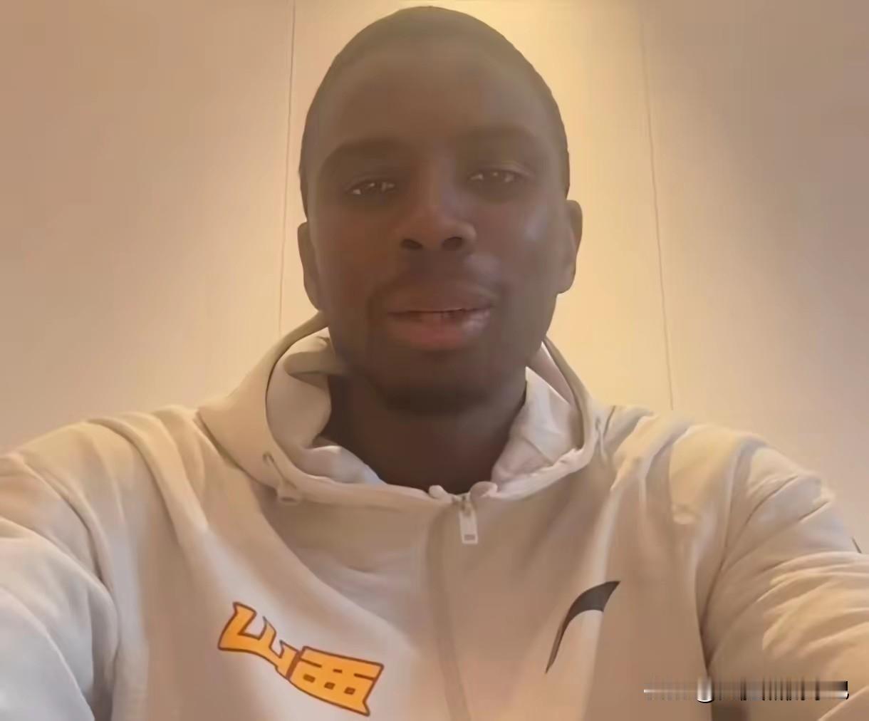 山西将在今晚对阵广东，赛前迪亚洛发文，很期待跟广东的比赛，很期待肉体对抗。相信山