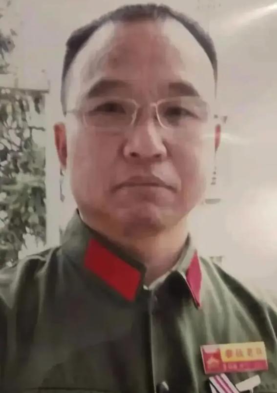 1984年，战士李陶雄中弹后抢救无效，壮烈牺牲。谁知，在战友们哀痛之际，李陶雄的