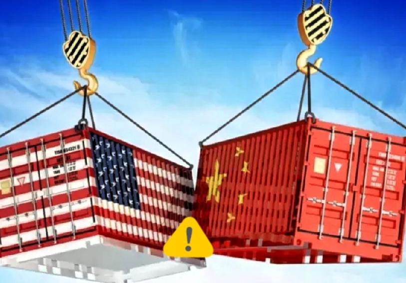 真正值得盯着看的，其实也不是某一天、某一纸命令，反倒是那种很慢、很硬、但一直在往