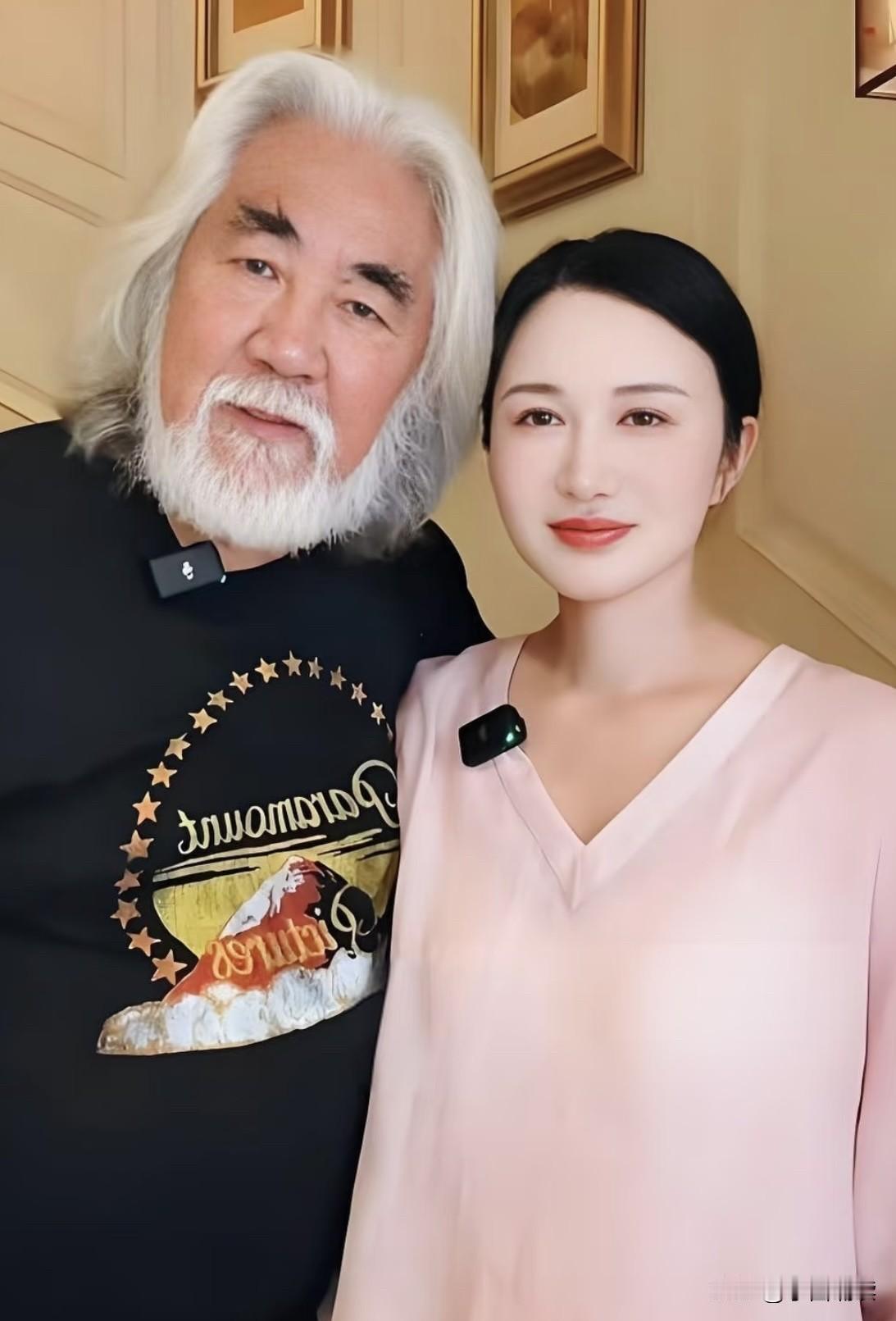 张纪中妻子杜星霖回应五胎传闻：“凡事皆有可能”！

乖乖，娱乐圈又添新话题。
