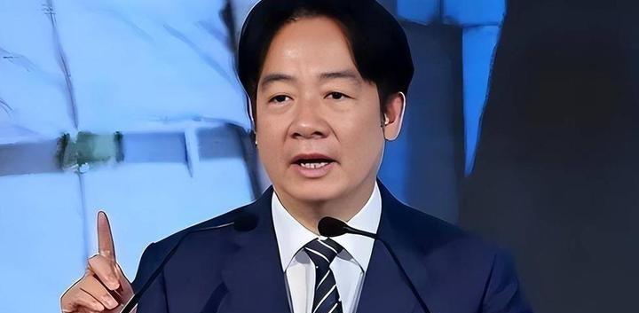 近日，有迹象表明日本与菲律宾正就相关海域划界事宜进行私下协商，此举意图染指我台湾