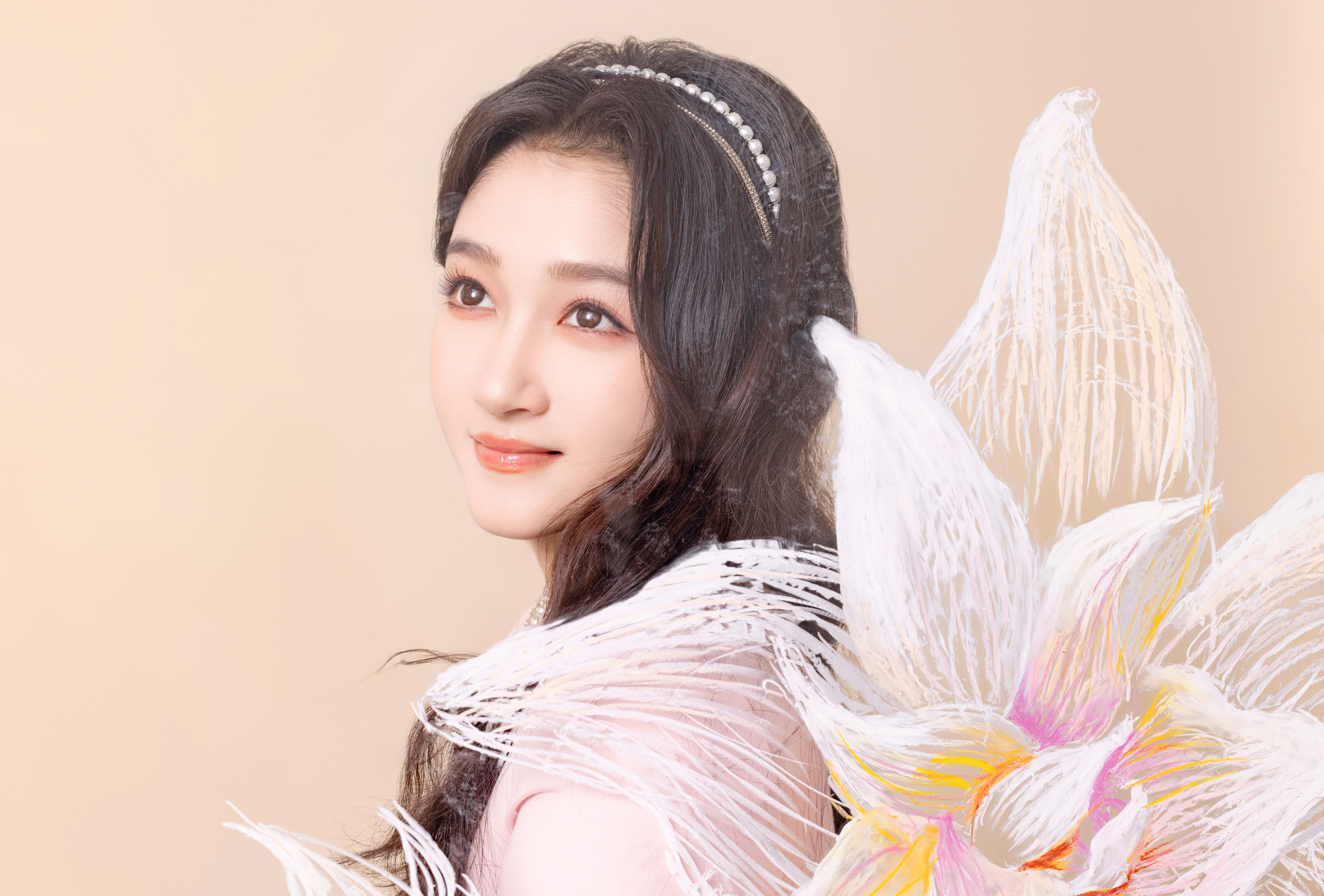 关晓彤 #关晓彤千金粉裙#  粉色蝴蝶结连衣裙 ​​​
