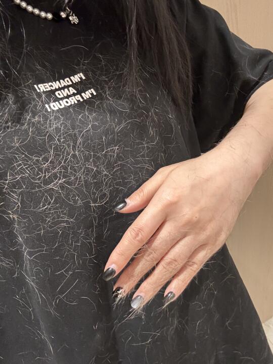 好多ee问小比掉不掉毛