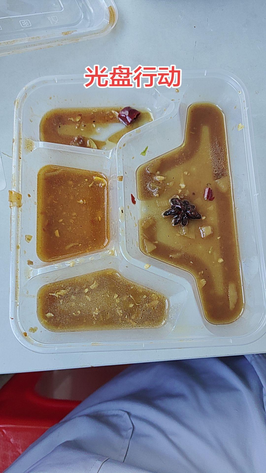 尽管今天上午没收新病人，但还是处理了病房患者的病情，总结打印了教学资料...