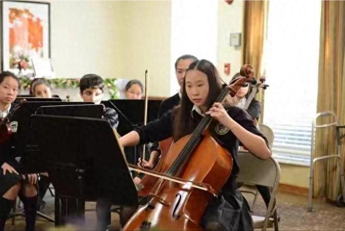 过去那些年国内精英很多去了国外，为何中国还发展得这么好？

过去几十年，“精英出