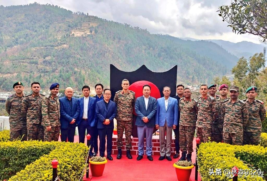 印军东部军区第四军在第五山地师司令部会议厅举行首届“军民融合”会议
3月21日，