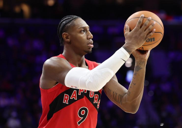 NBA季后赛东部首轮G6，猛龙加时112-110险胜骑士，大比分3-3平。完成绝
