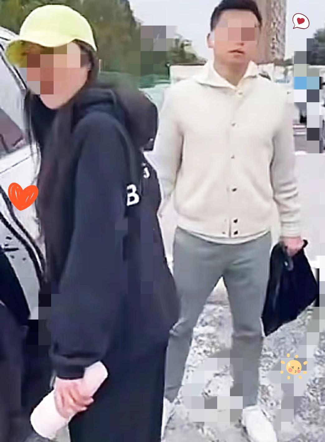 炸裂！女子在医院抓到老公带小三产检，正脸曝光，身份被扒不简单

上海一女子陪妈去