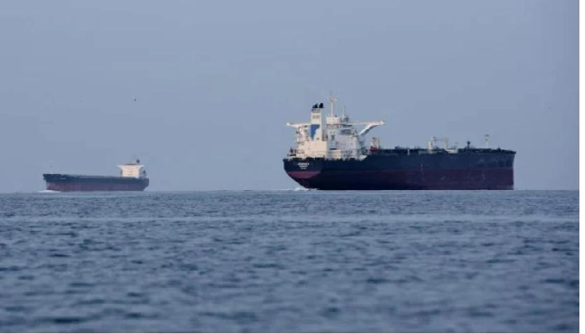 与伊朗关系良好的印度籍船只2艘，在霍尔木兹海峡遭枪击……印度召见伊朗大使，表达“