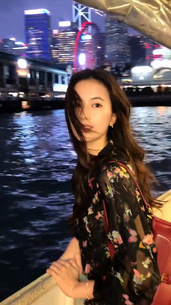 斯咖喱，什么才是真正的自由？真正的自由是不会寄托在别人身上，人生每一步重要的选择