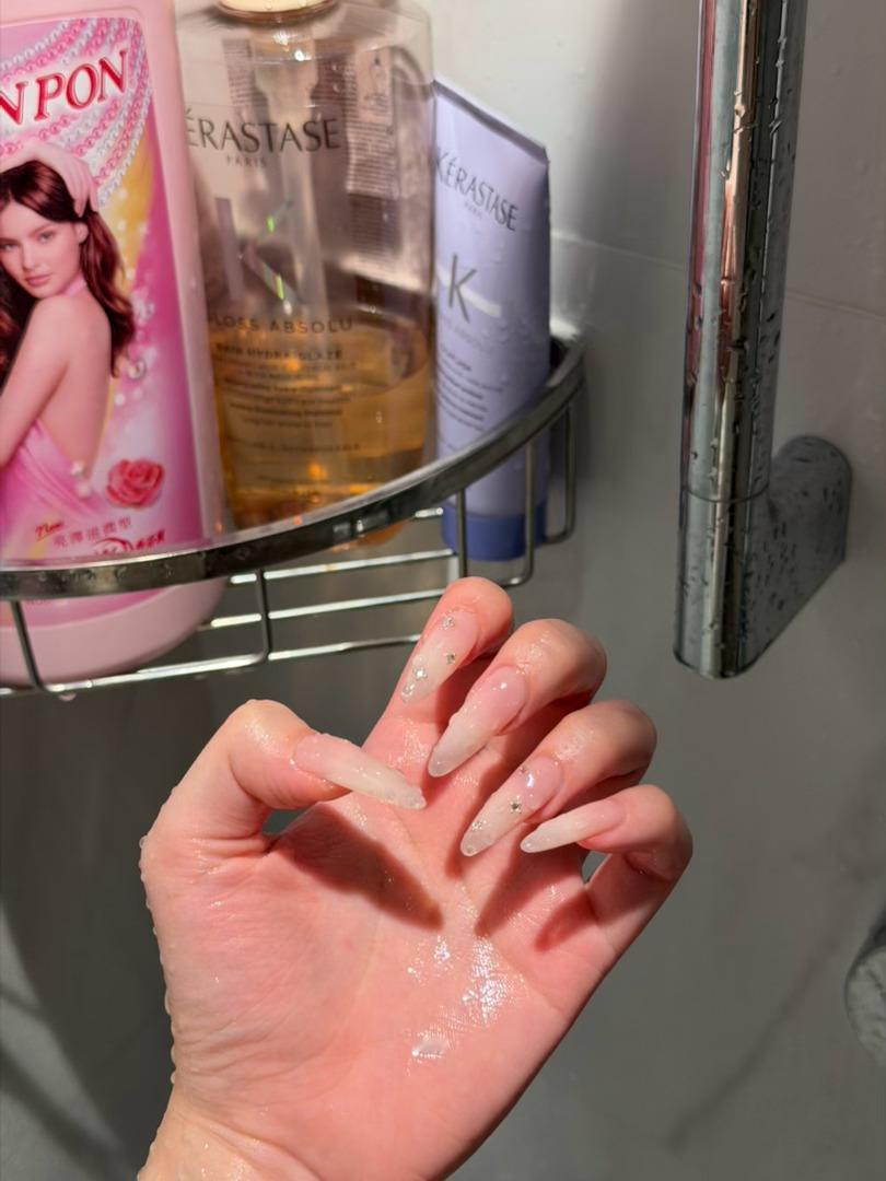 洗澡越看越美 