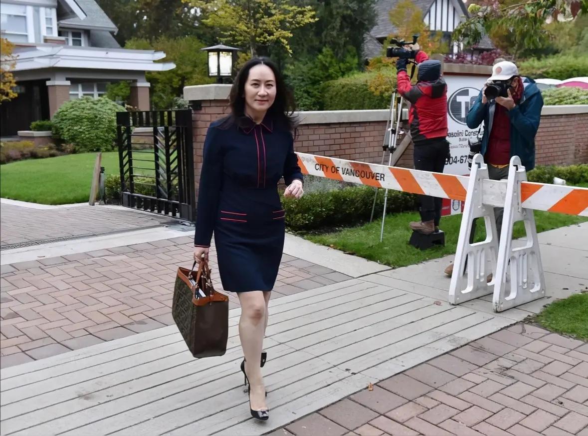 孟晚舟致辞释放重磅信号 华为2026要下一盘大棋
 
2025年12月30日，孟