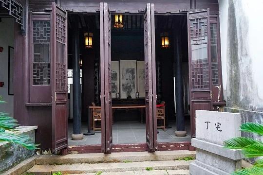 我就纳闷了，堵心了，纠结了！

想想我找资料，求证据，反复修改七八次，辛辛苦苦完