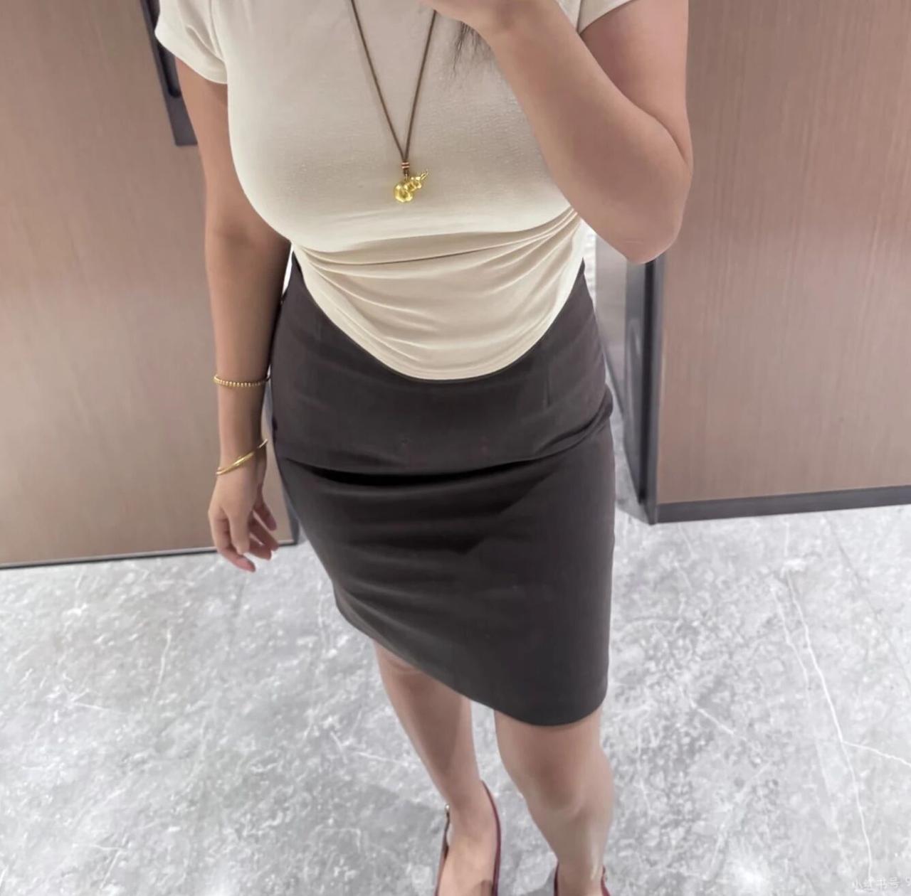 女生如何穿搭看起来时尚更有品味[kiss]