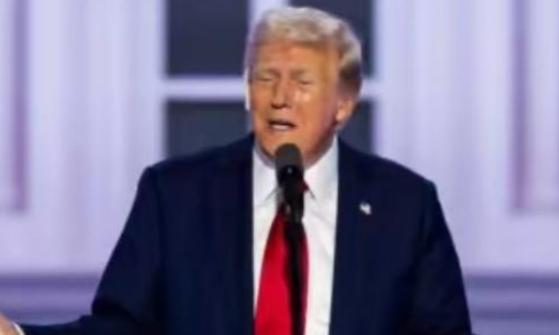 特朗普曾经在采访时表示：如果中国大陆武统台湾，那么美国将会毫不犹豫的对北京进行轰