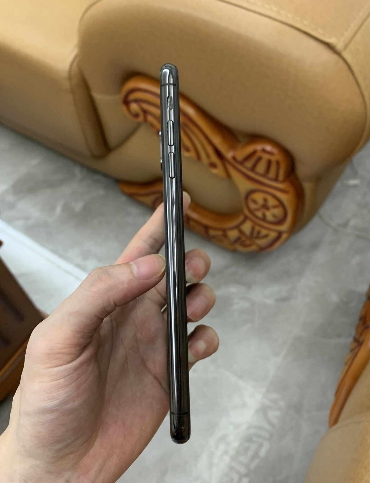 苹果Xsmax 成色小靓 拍照神器
苹果Xsmax 256g 国行 成色小靓 双