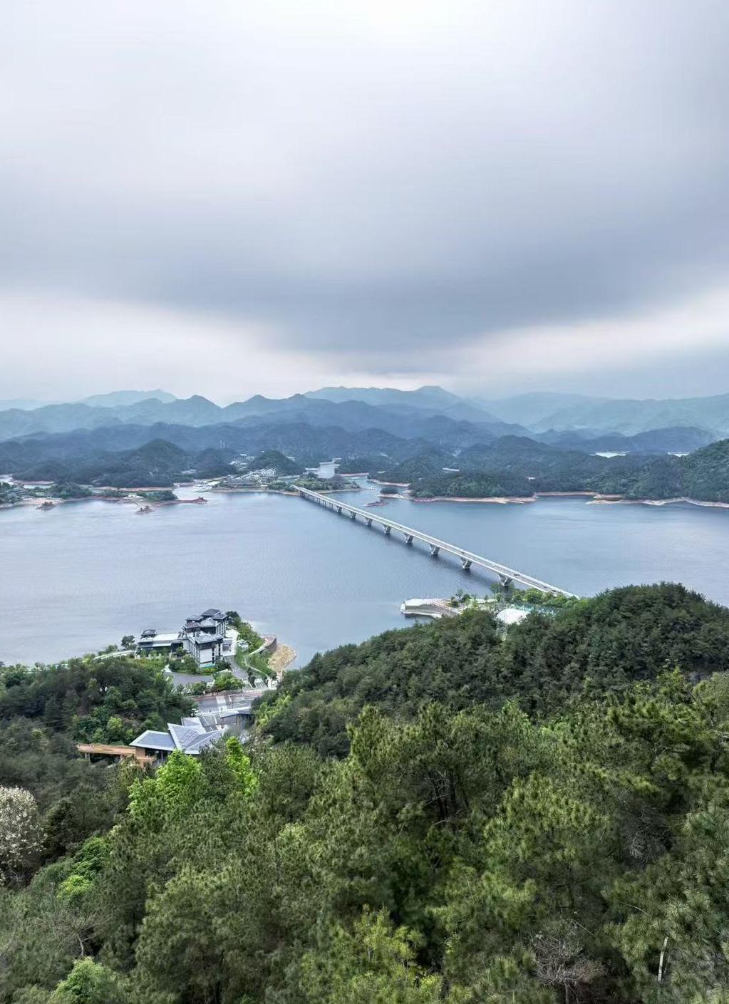 （原创）
再访千岛湖……