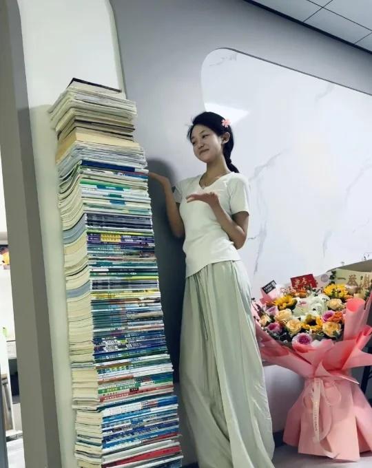 初三玩的就是拼命 蹲10个初中生一会就删
提分秘籍 初三 初中 备战中考 学习逆