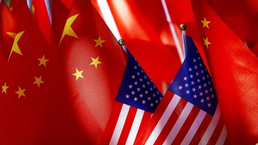 中国在解放台湾的战争中，美国一定会插手，而中国的这场收复台湾的战争中，不可能向朝