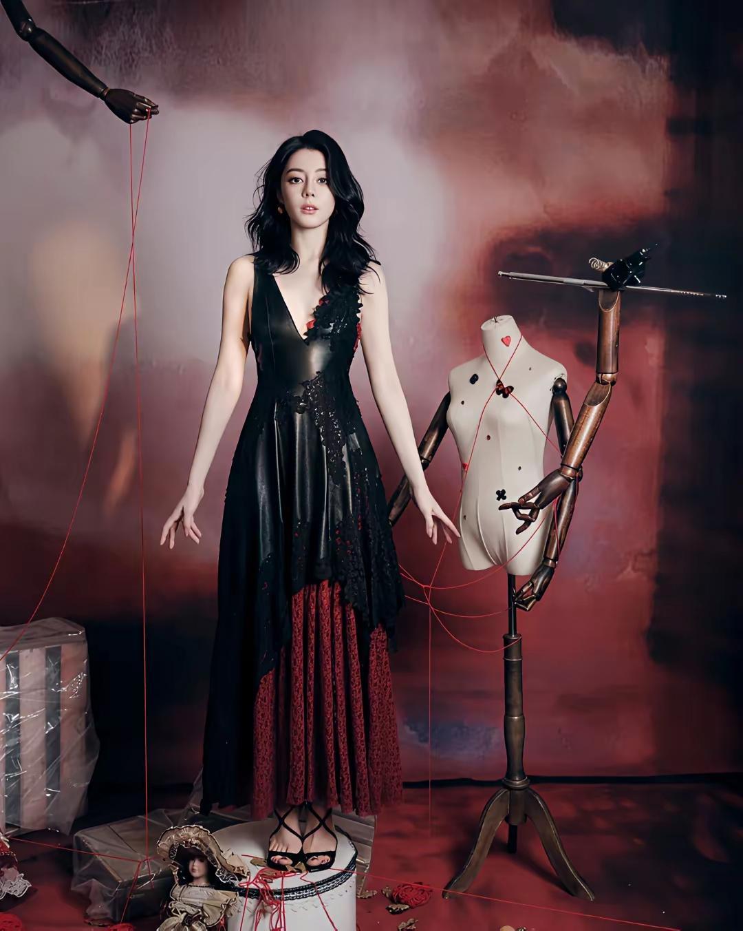 为什么明星都拍摄这种很恐怖😱的照片，总感觉哪里不对劲，真的很吓人！