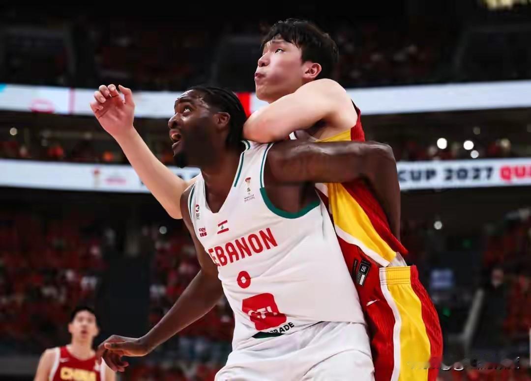 赵继伟联手杨瀚森绝杀黎巴嫩，中国男篮赢得世界杯预选赛关键之战。


北京时间8月
