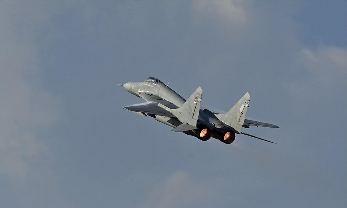 3 月 12 日，武契奇总统亲自确认塞尔维亚已列装中国 CM-400AKG 超音