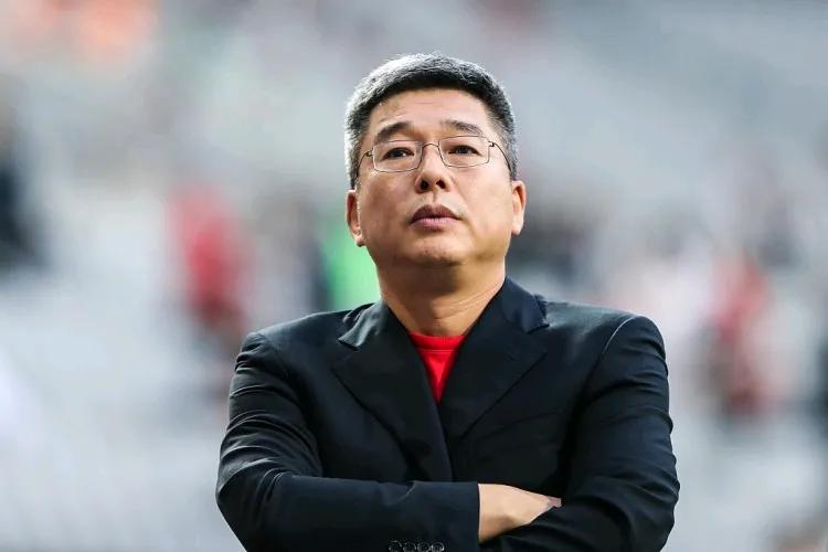 刘建宏谈归化：别为短期成绩丢了脸！
 
德国转会市场更新荷甲球员身价，23 岁的
