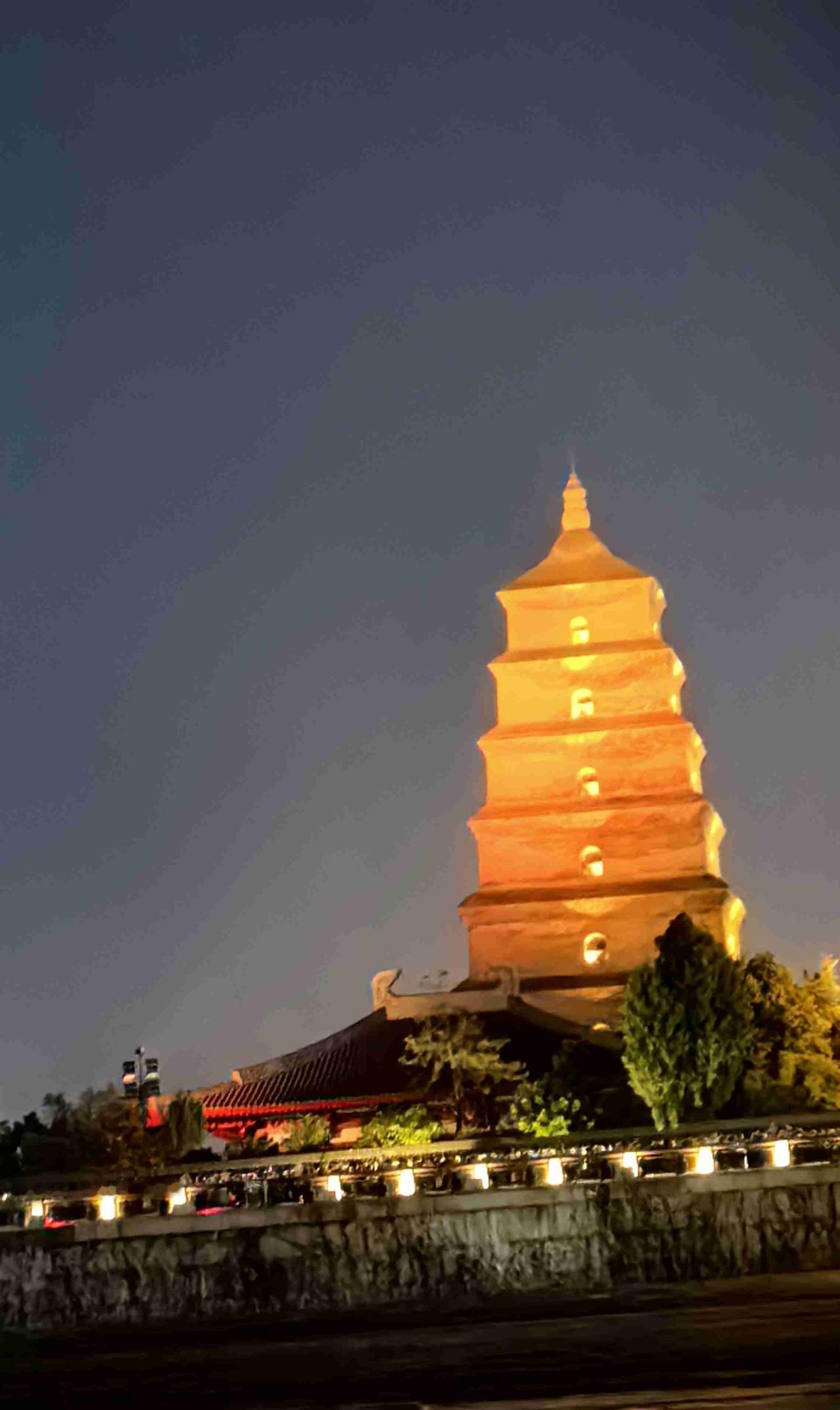 我的今日状态：😁轻松愉快
我这里的天气：☀️晴天
