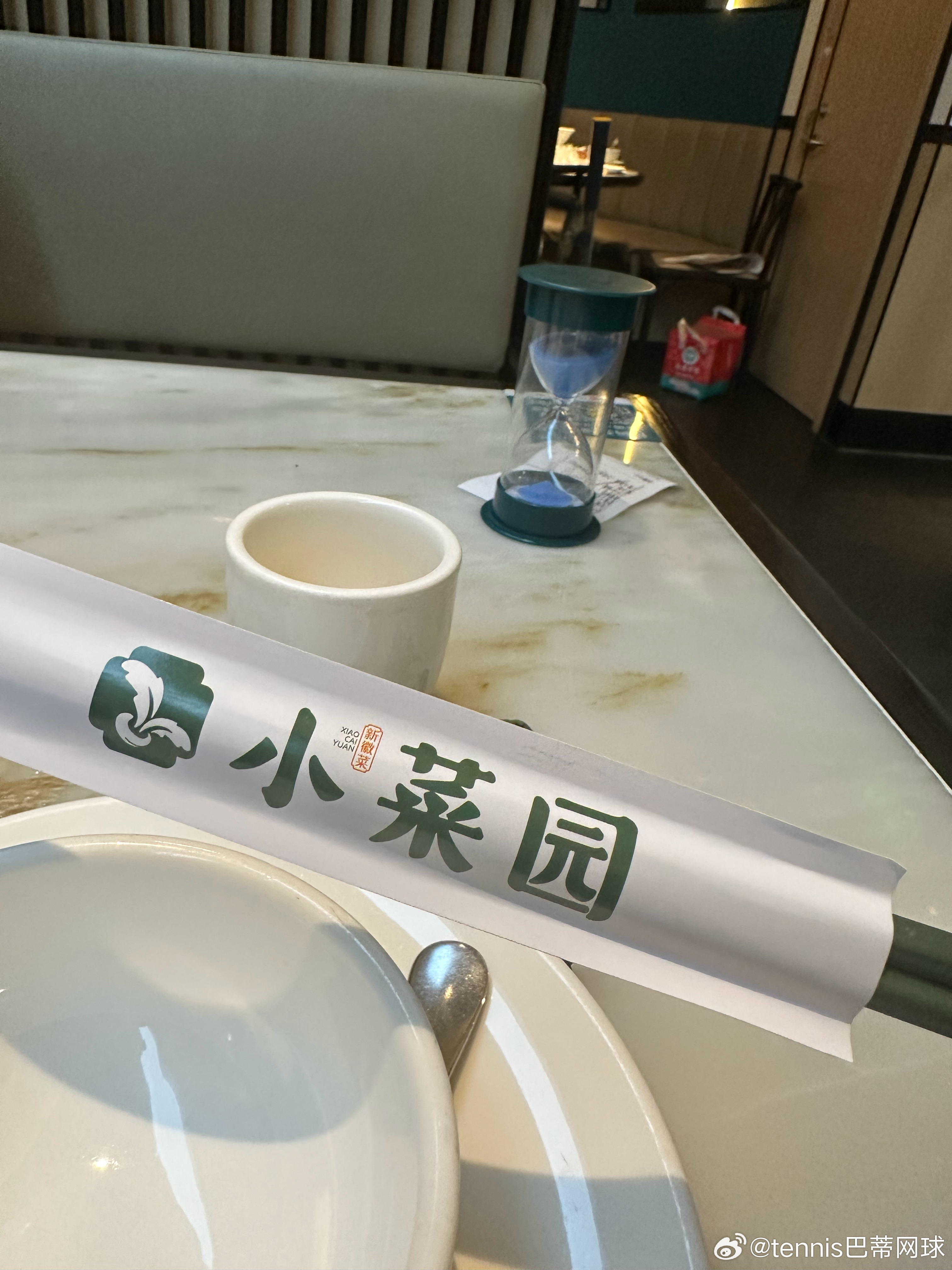 小菜园应该是沪宁线热度最高的快餐店了吧