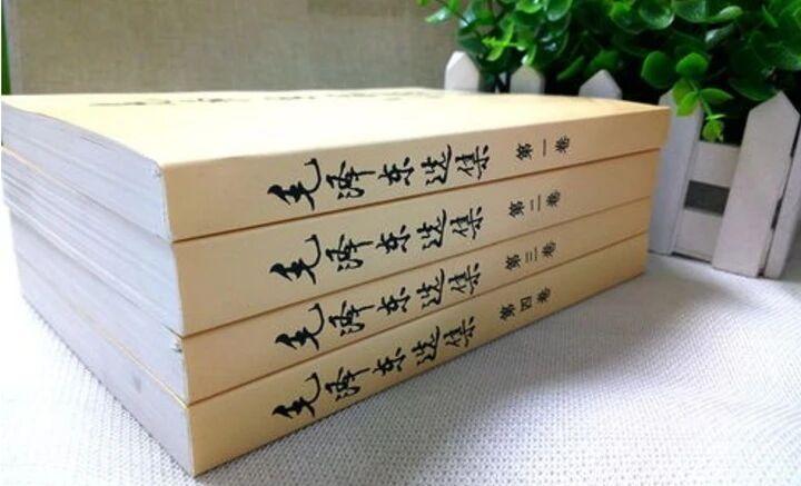 教员在《实践论》中说：
“你要知道梨子的滋味，就得亲口吃一吃。”
所有清晰的方向