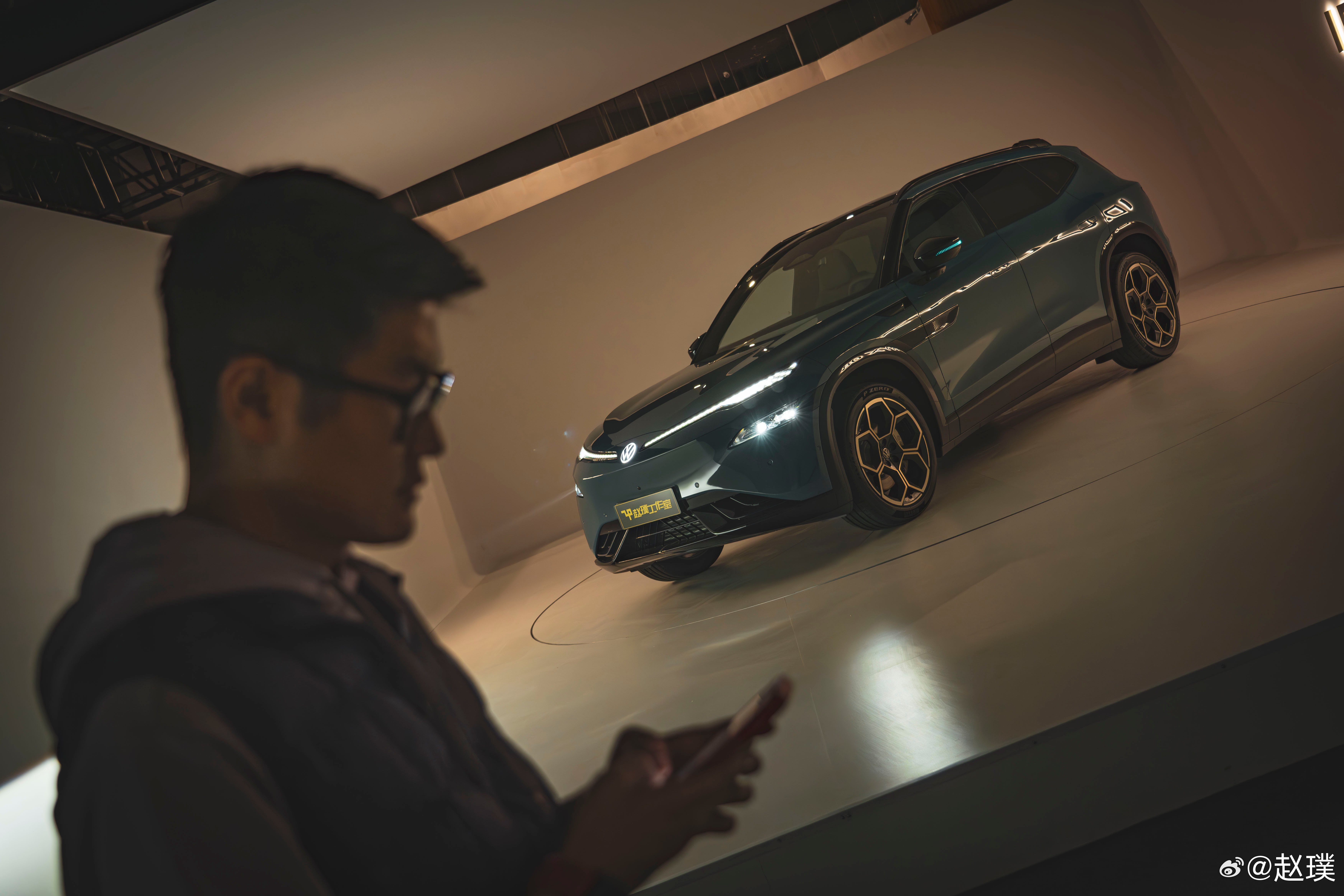 与众08今晚开启预售，来一组之前拍过的花絮图