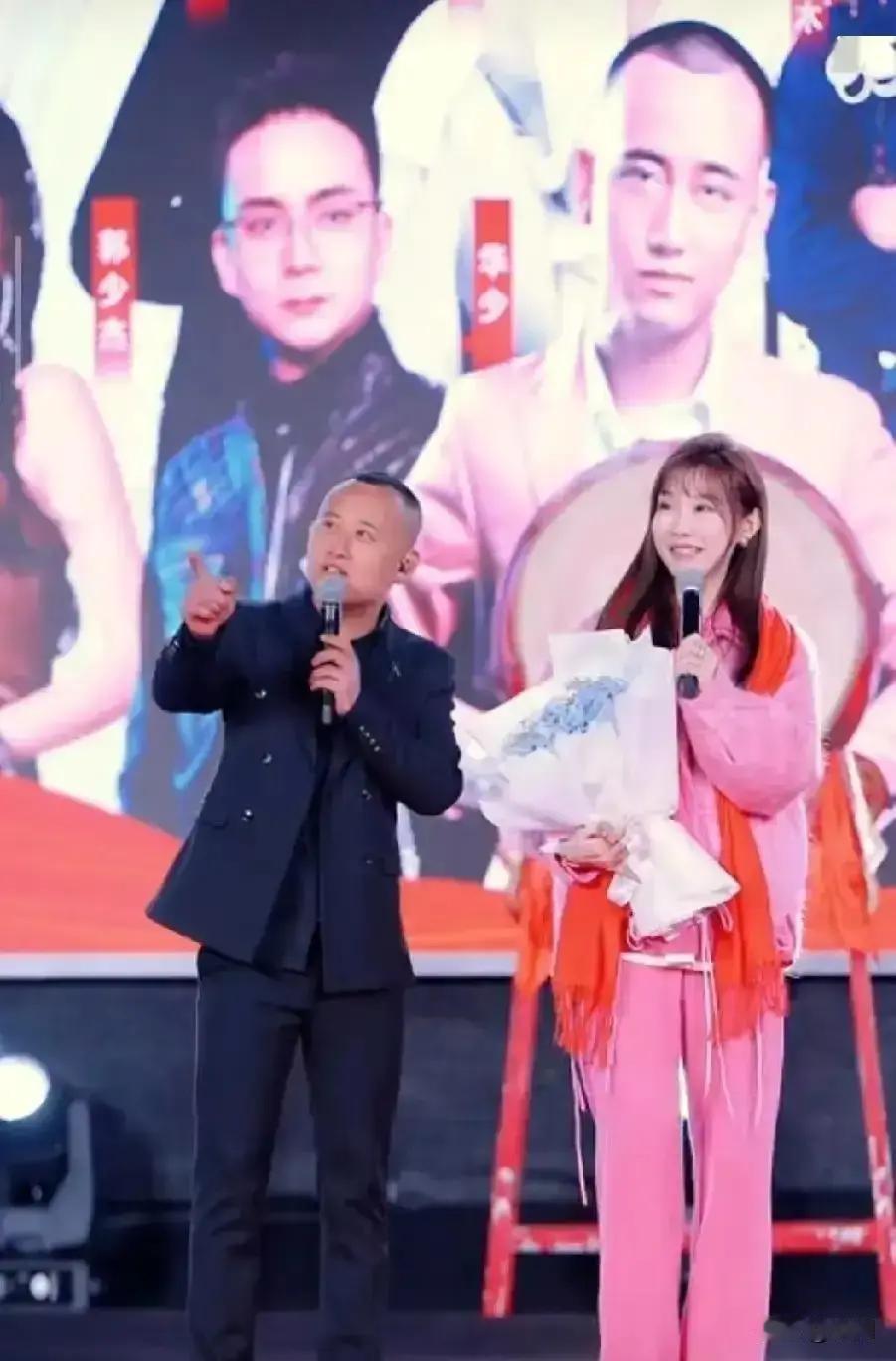 木森大号停播第6天，粉丝群里炸锅。

3月30日晚他突然下播，一句解释都没留，只