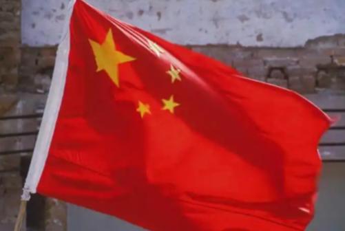 中国现在的处境，绝对是非常罕见的，你什么时候见过一个工业第一的国家被数不清的小国