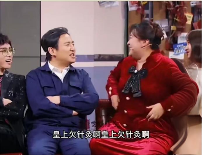 主持人：“影视剧里的CP组合有哪些？”

华晨宇：“杨过小龙女。”

沈腾：“郭