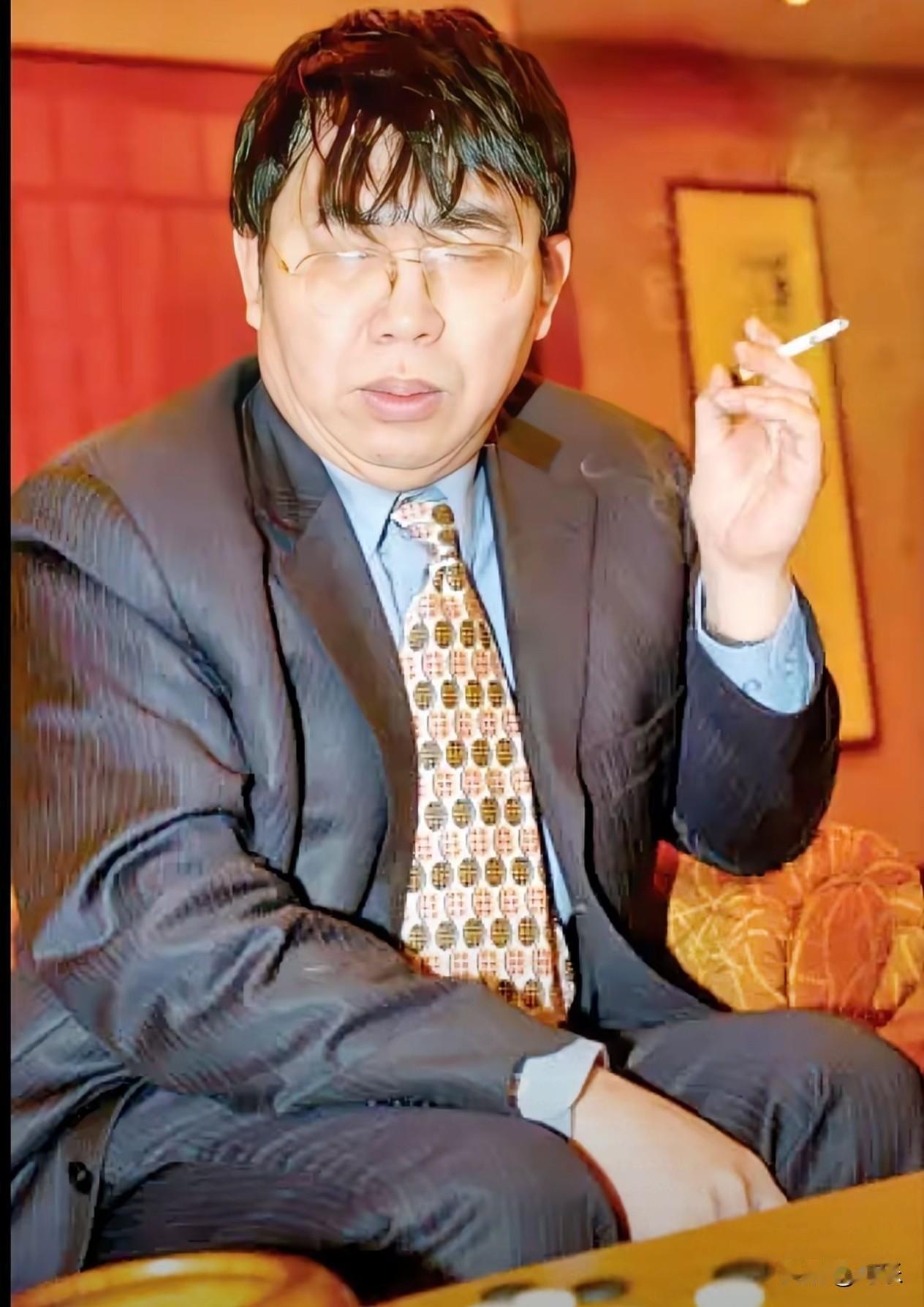 围棋是咱们国家的文化宝贝，聂卫平一辈子在棋坛叱咤风云，“聂旋风”的名号响当当。八