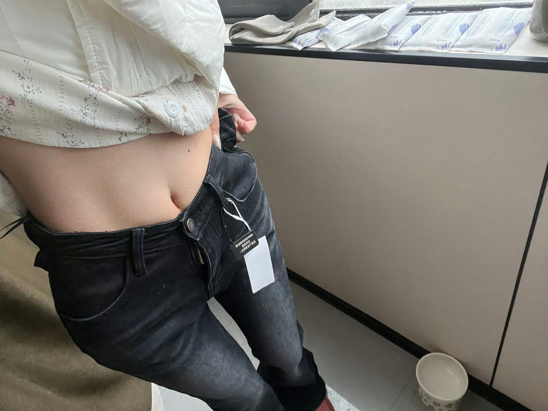 刚取的快递，这个裤子适合我吗 ​​​[静香微笑] ​​​