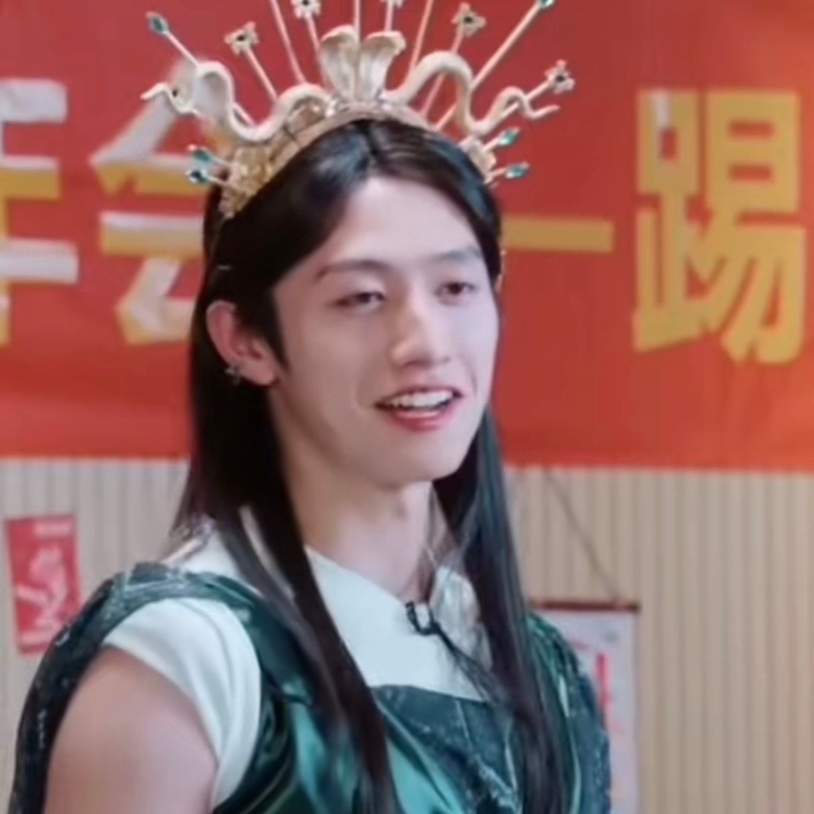 朱志鑫美人微笑与美人嗔怒的极致反差
