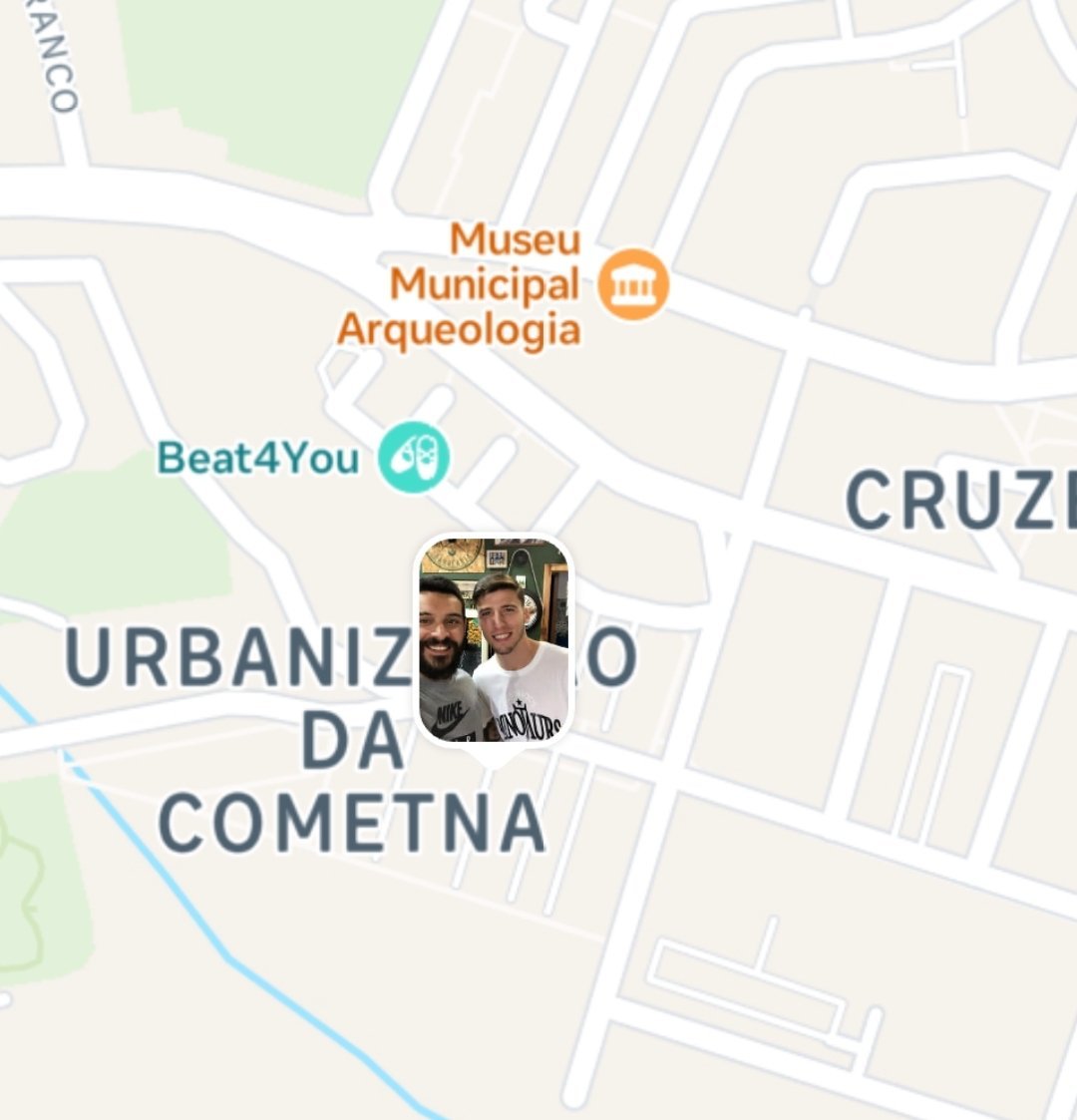 又在🇵🇹地图上闲逛，看到了一张19年的清秀鲁本虽然也留了胡子，但有种没胡子的