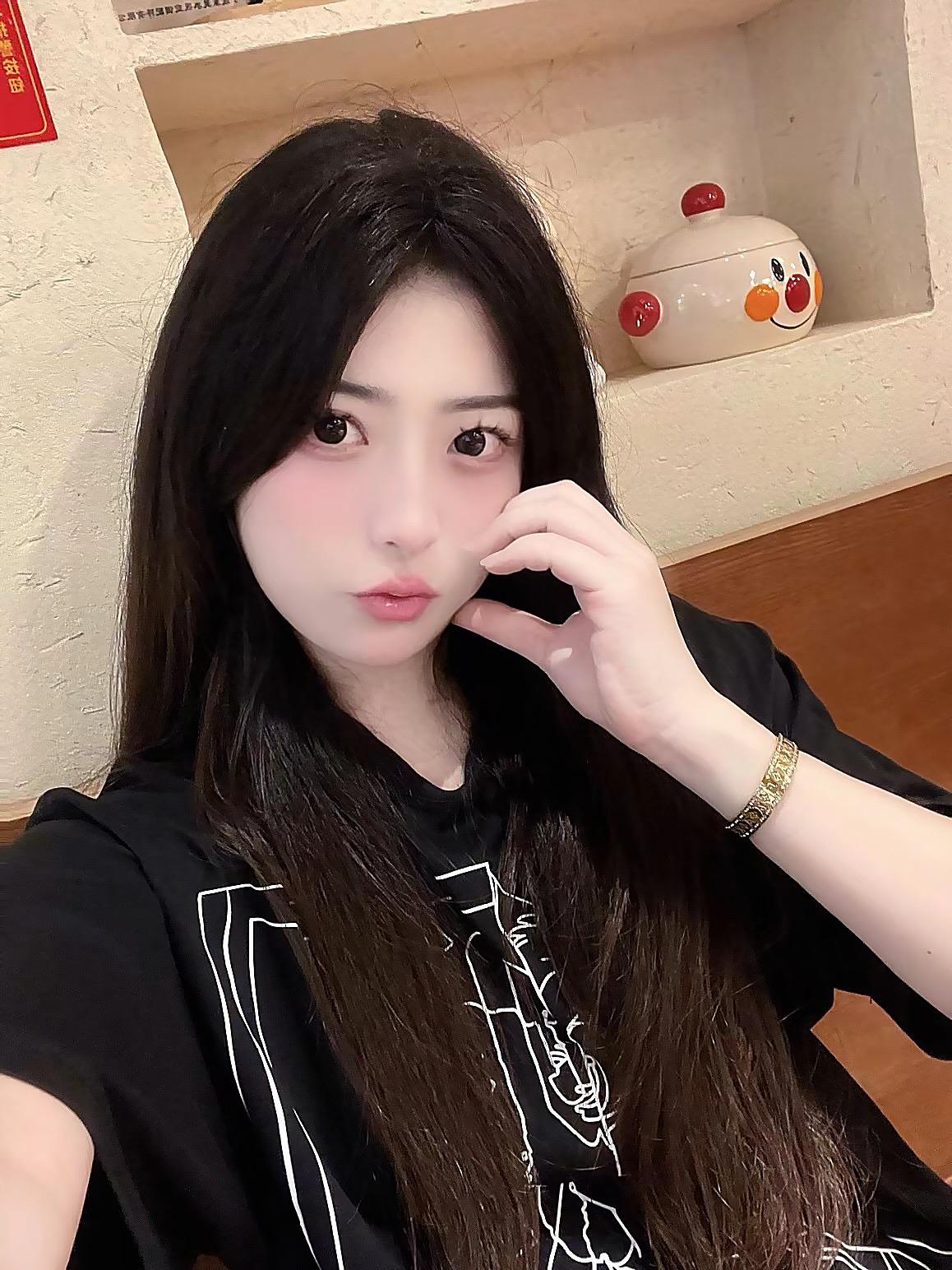 长得乖就行了 你管我乖不乖